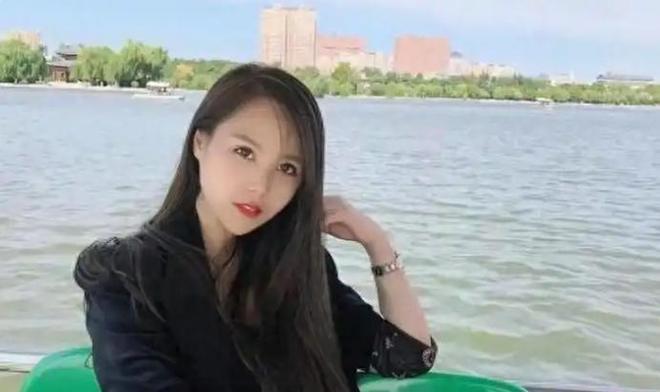 况曝光!摆摊卖甜品想踏出重生第一步麻将胡了2“重庆姐弟坠亡案”妈妈近(图2) 况曝光!摆摊卖甜品想踏出重生第一步麻将胡了2“重庆姐弟坠亡案”妈妈近(图2)